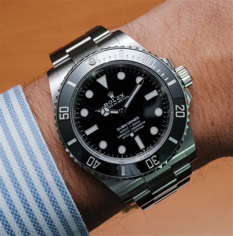 submariner rolex on wrist|rolex submariner no date 124060.